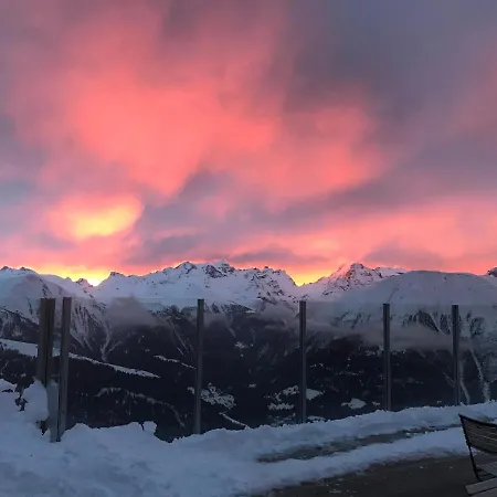 Alpenlodge Kuehboden Деревянный коттедж *